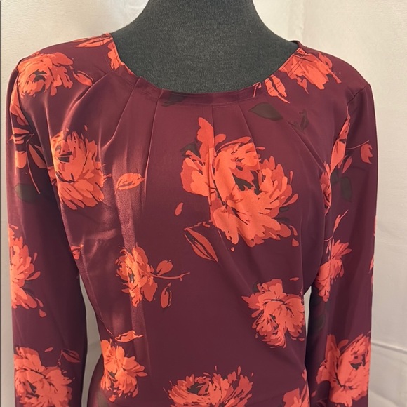 Joe Fresh Floral Long Sleeve Dress with attached belt. Size L. - Picture 2 of 14